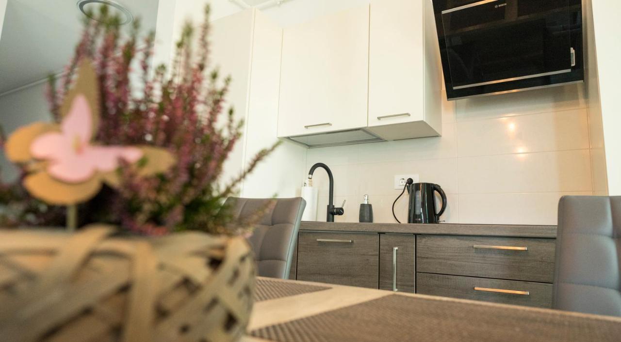 The View Apartment Năvodari Екстериор снимка